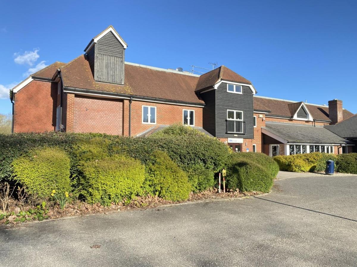 Ibis Budget Stansted Bishops Stortford Birchanger Exteriör bild
