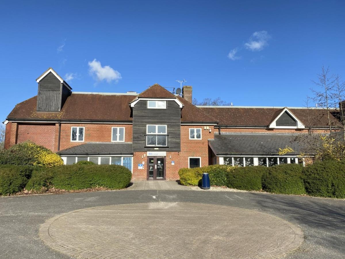 Ibis Budget Stansted Bishops Stortford Birchanger Exteriör bild
